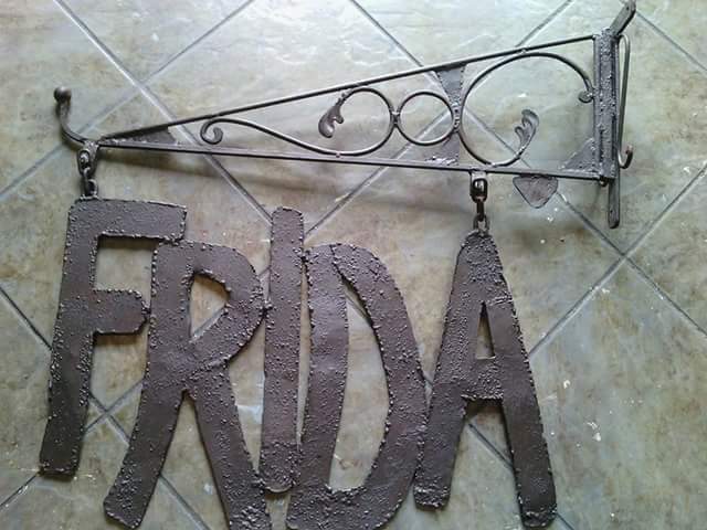FRIDA E IL CIBO DA STRADA