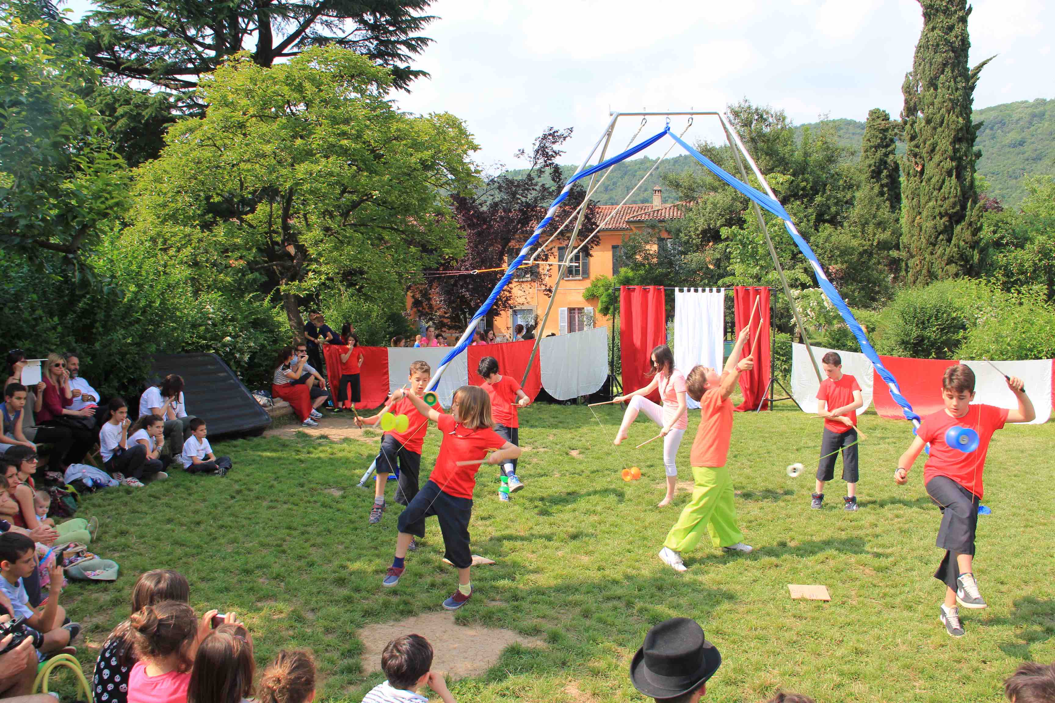 Progetto giocoleria per i bambini della scuola