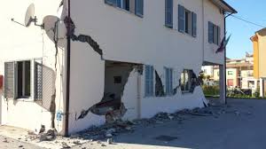 FIASTRA MARE E MONTI: UNA COMUNITA’ SEPARATA DAL TERREMOTO