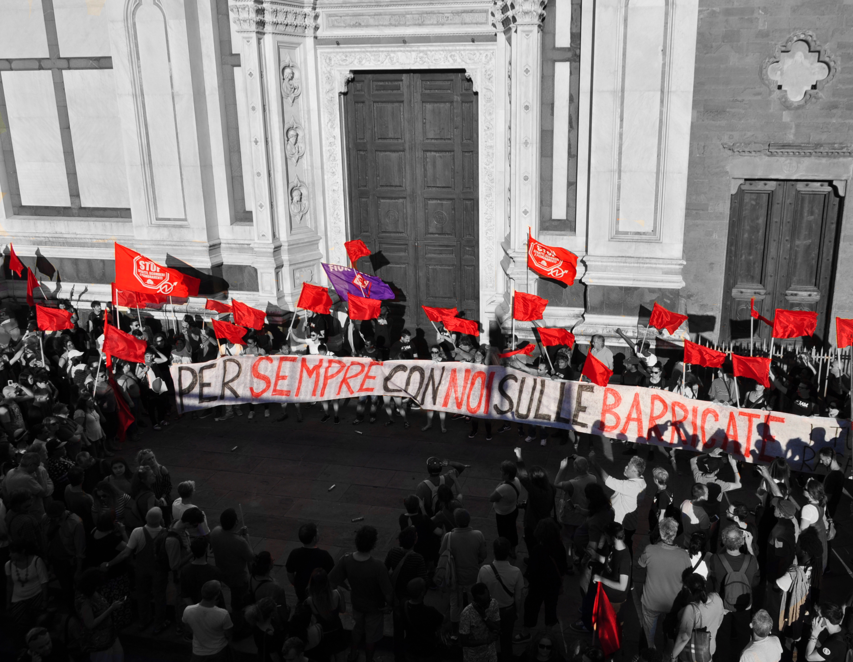 Murales e targa per Lorenzo