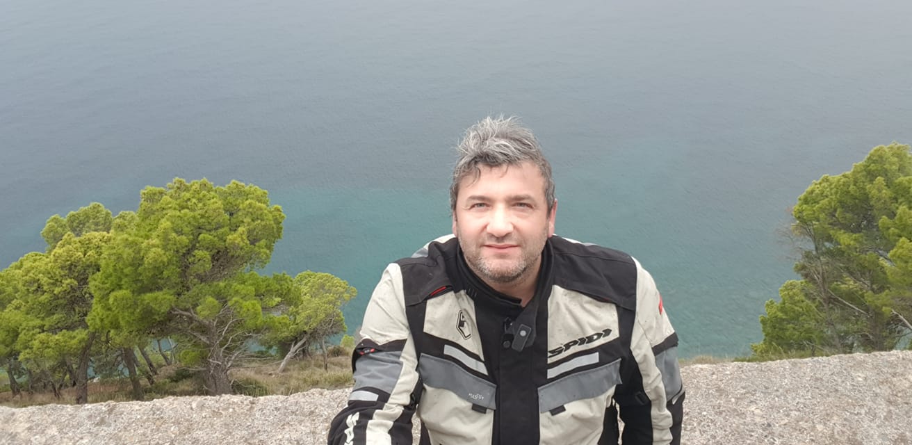 Viaggio in moto, giro dell'Italia in solitaria 2019
Video documentario