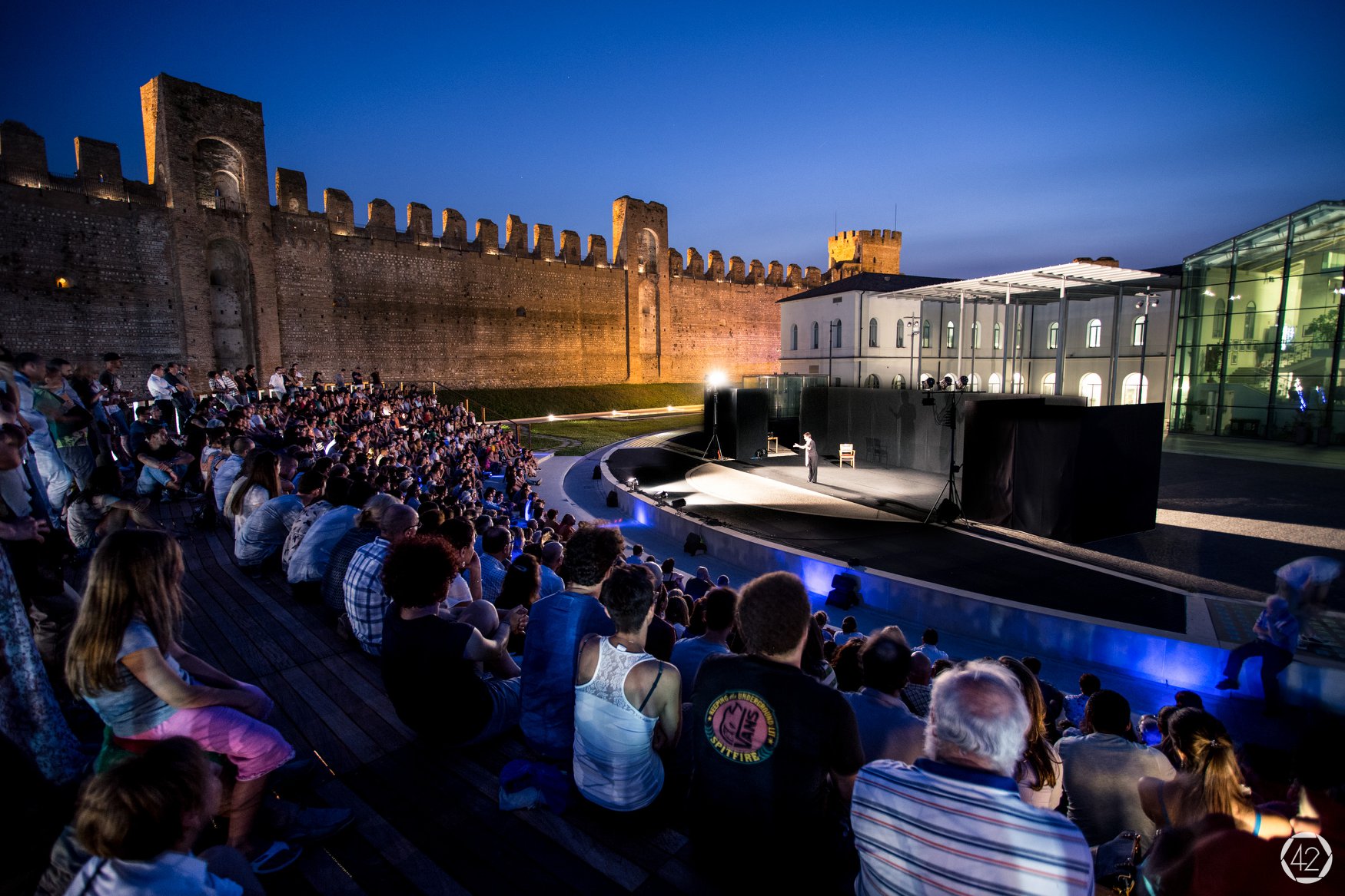 Sostieni ANTICHE MURA TEATRO FESTIVAL 2019!