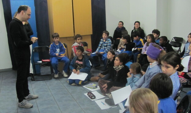 Cine per le bimbe ed i bimbi dell'America Latina