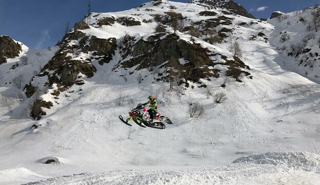 Raggiungendo il Mondiale❄️SNOWMOBILE SNOCROSS