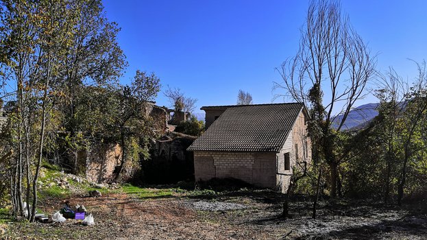 Recuperiamo insieme una vecchia azienda agricola - 
Let's bring back to life an old farm