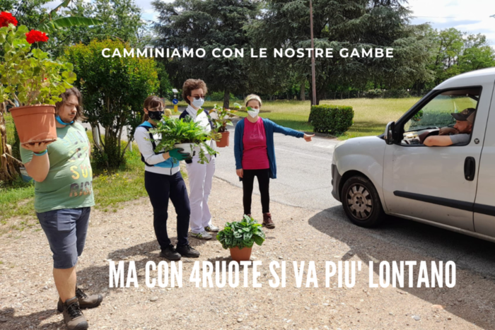 Camminiamo con le nostre gambe ma con 4 ruote si va più lontano!