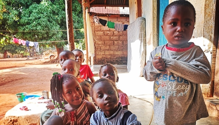 SCUOLA punto COM 
Guinea Bissau