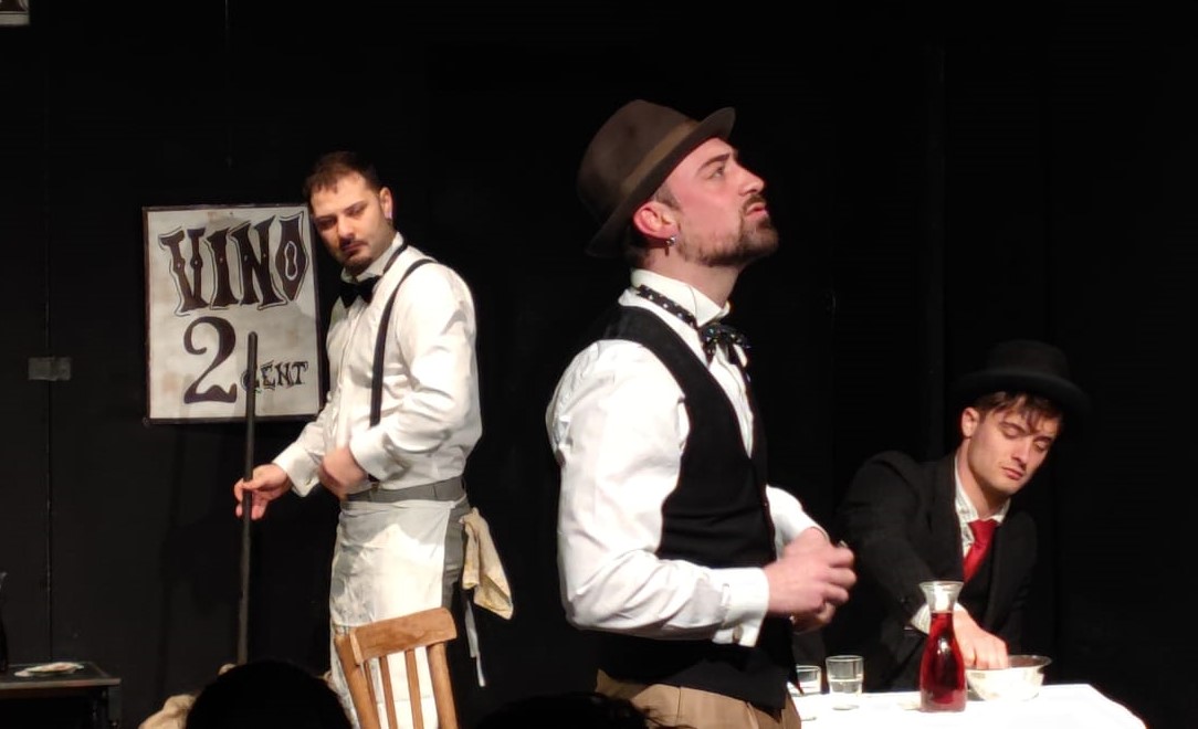 Spettacolo Teatrale "DE PUNTA E DE TAJO"
Progetto di Recupero del Dialetto Romanesco