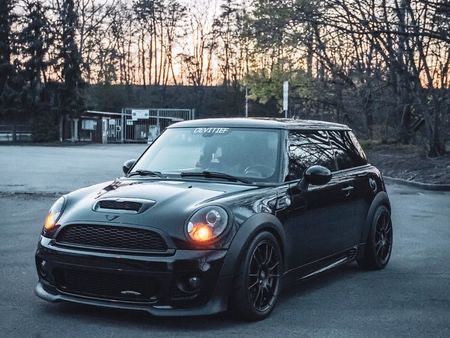 Insieme verso una nuova avventura: Contribuisci all'acquisto della mia Mini Cooper R56 JCW