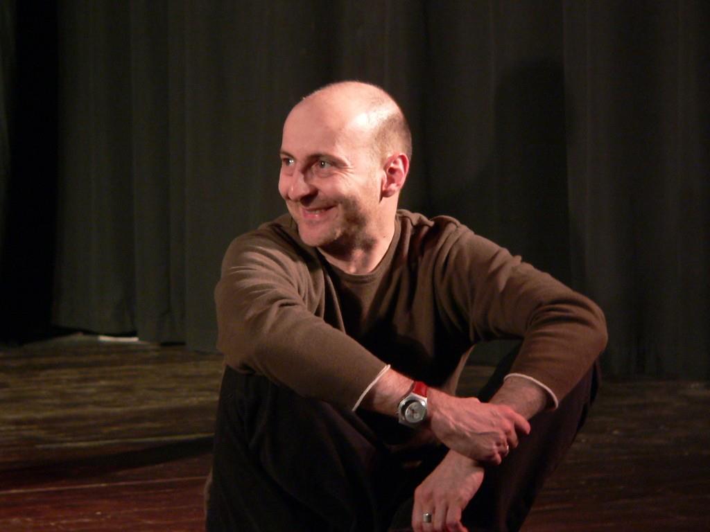 Campagna in sostegno dei progetti artistici del poeta, comico e scrittore Marco Mezzetti