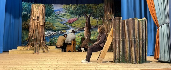 Riaccendiamo le luci sul nostro Teatro Riaccendiamo le luci sul nostro Teatro