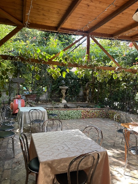 Un giardino inclusivo per una città multietnica Un giardino inclusivo per una città multietnica