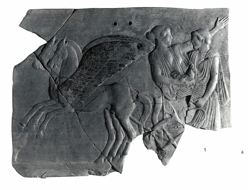   Women and female figures in Lokroi:     mothers, daughters, lovers   