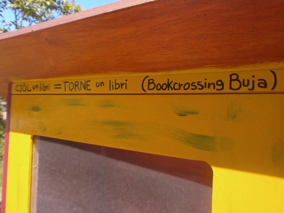 Librerie di strada su Via Cevedal 