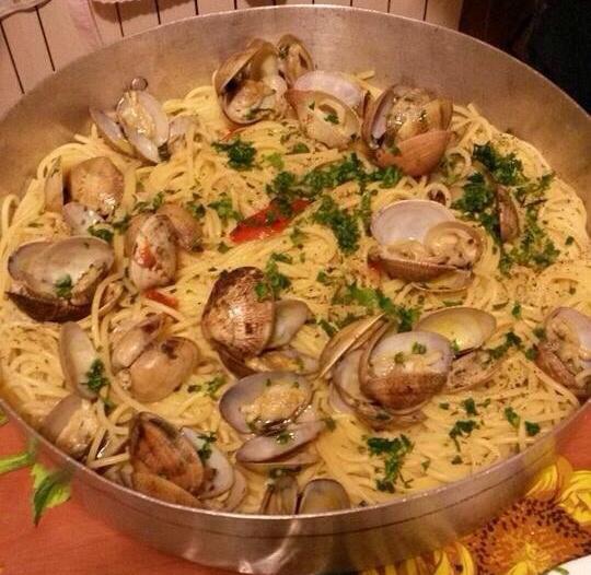 LA SPAGHETTERIA...la fame porta via! LA SPAGHETTERIA...la fame porta via!